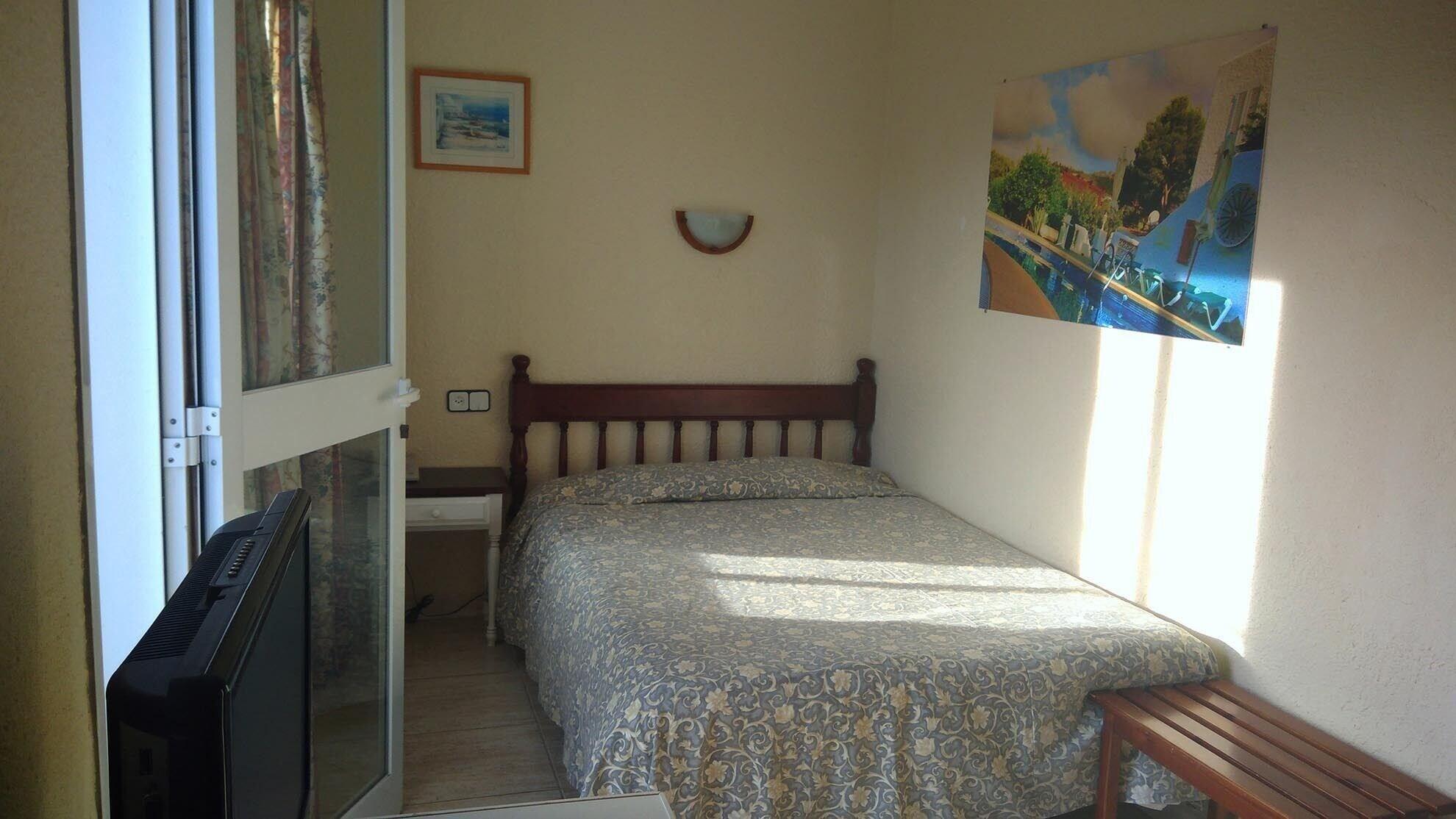 Villa Columbus Family Boutique Hotel Peguera Exteriör bild