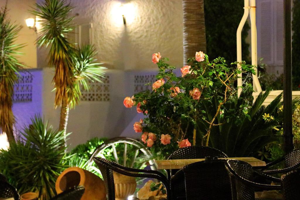 Villa Columbus Family Boutique Hotel Peguera Exteriör bild