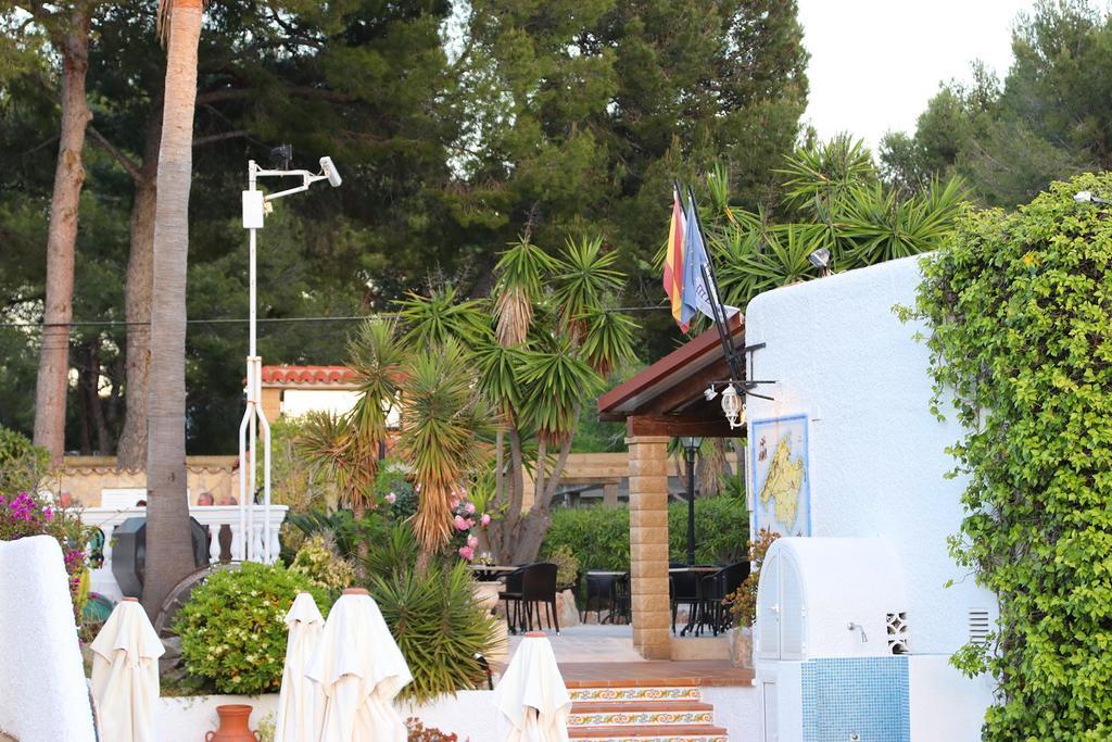 Villa Columbus Family Boutique Hotel Peguera Exteriör bild