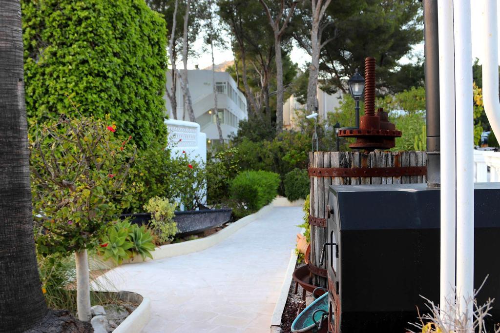 Villa Columbus Family Boutique Hotel Peguera Exteriör bild
